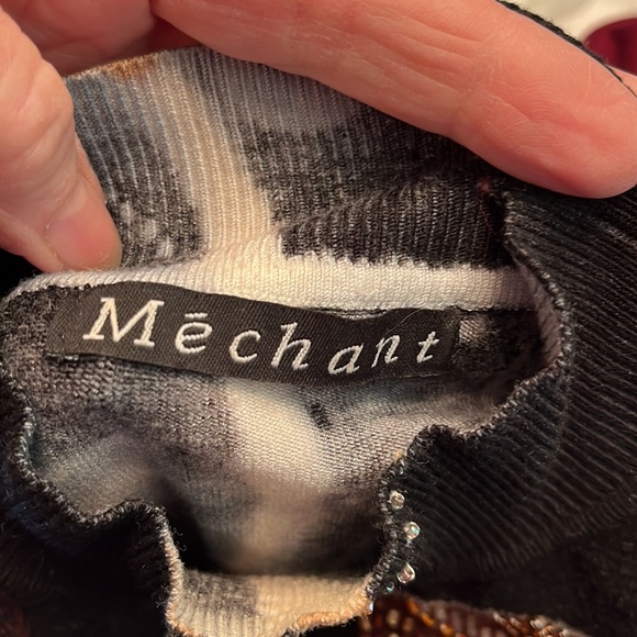 Highly decorated sweater - Picture 5 of 6